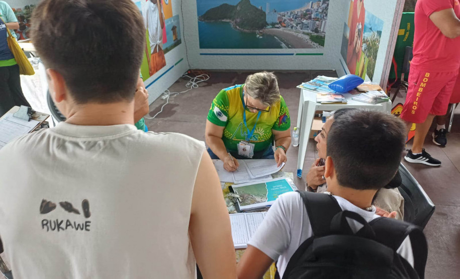 Paraná têm 158 vagas 001