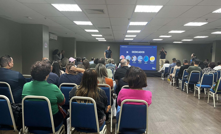 Viaje Paraná capacita 100 agentes de turismo 004