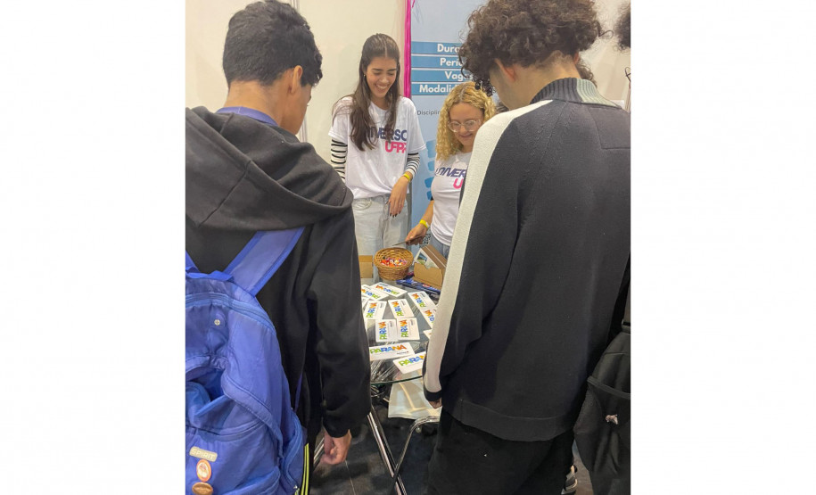 Com jogos didáticos 003