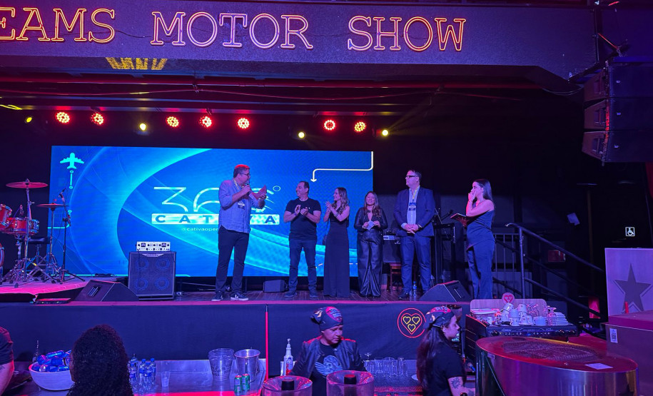 Viaje Paraná capacita 450 agentes 006