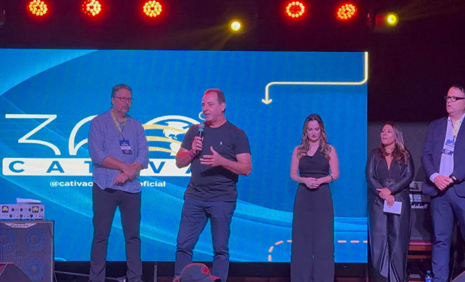 Viaje Paraná capacita 450 agentes 008