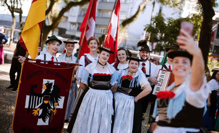 Festival Folclórico e de Etnias do Paraná 006