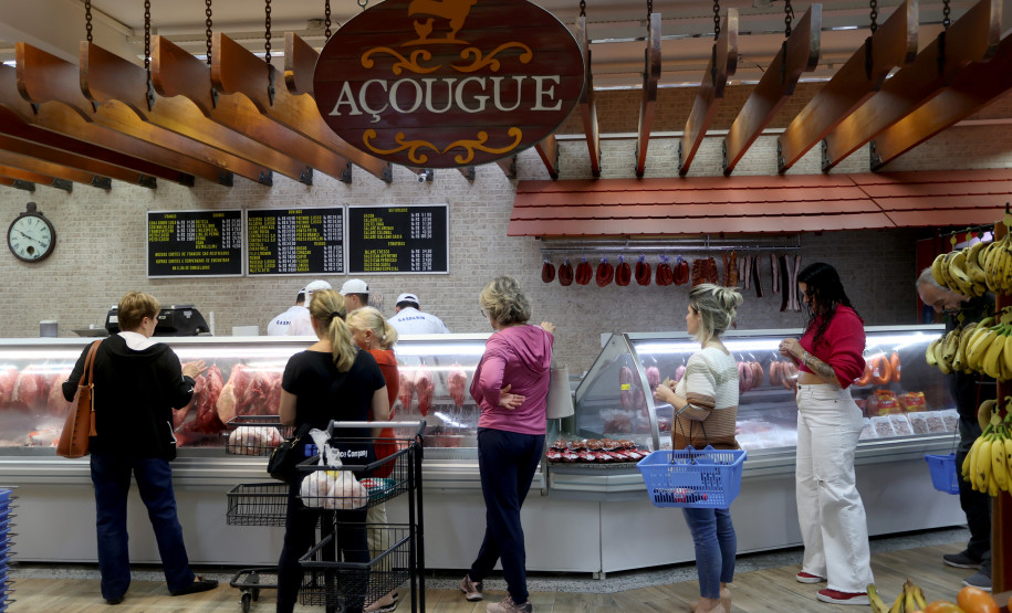 Serviços e turismo 002