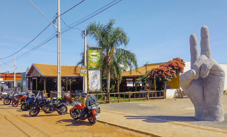 Pastel com massa de café 003