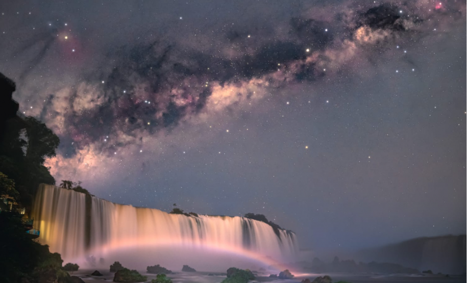 Cosmos do Iguaçu 001