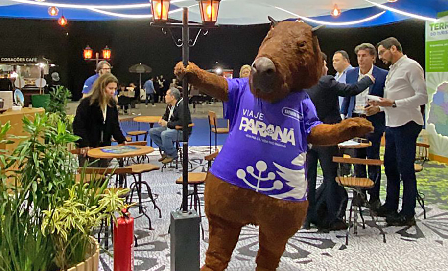 Estande do Paraná na ABAV Expo atrai visitantes e mostra riqueza cultural do Estado