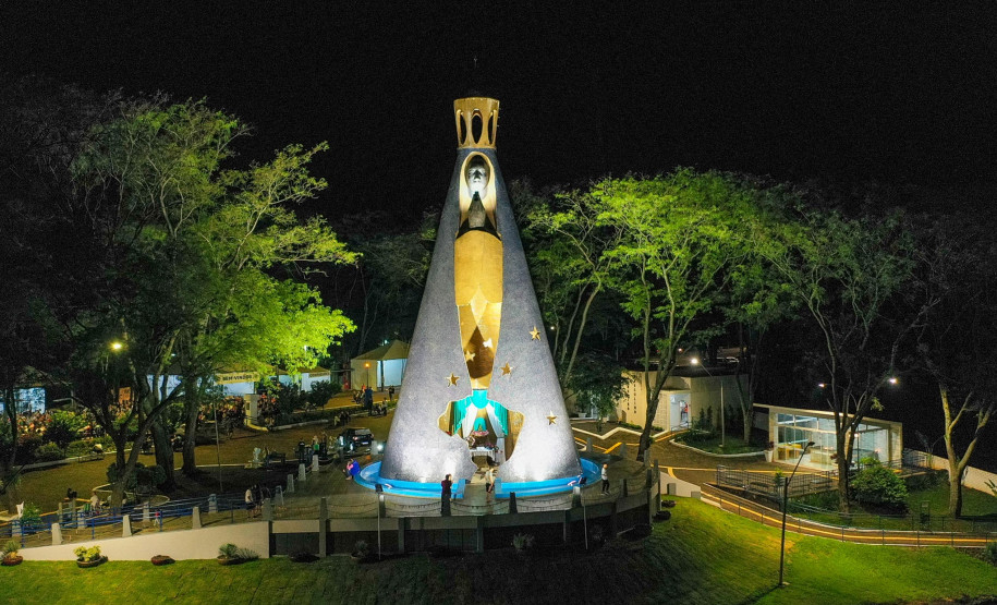Dia da Padroeira: fé, cultura e atrativos atraem milhares de turistas ao Paraná em outubro