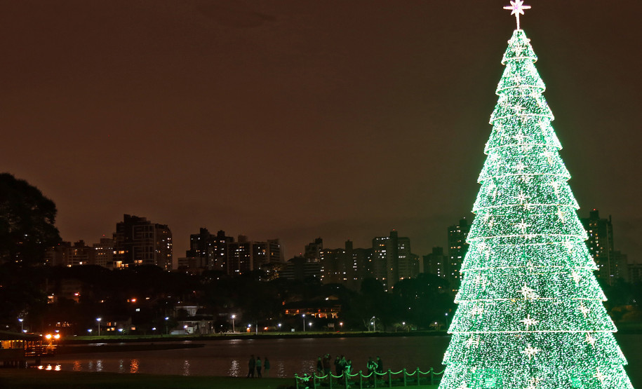 Paraná celebra dezembro com mais de 90 eventos natalinos, culturais e esportivos