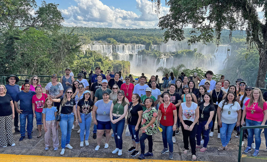 Paraná Mais Viagem leva 13,4 mil paranaenses para conhecer atrativos do Estado