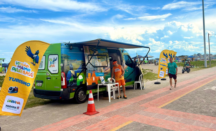 Acolhimento turístico do Estado registra 49 mil atendimentos no Verão Maior Paraná