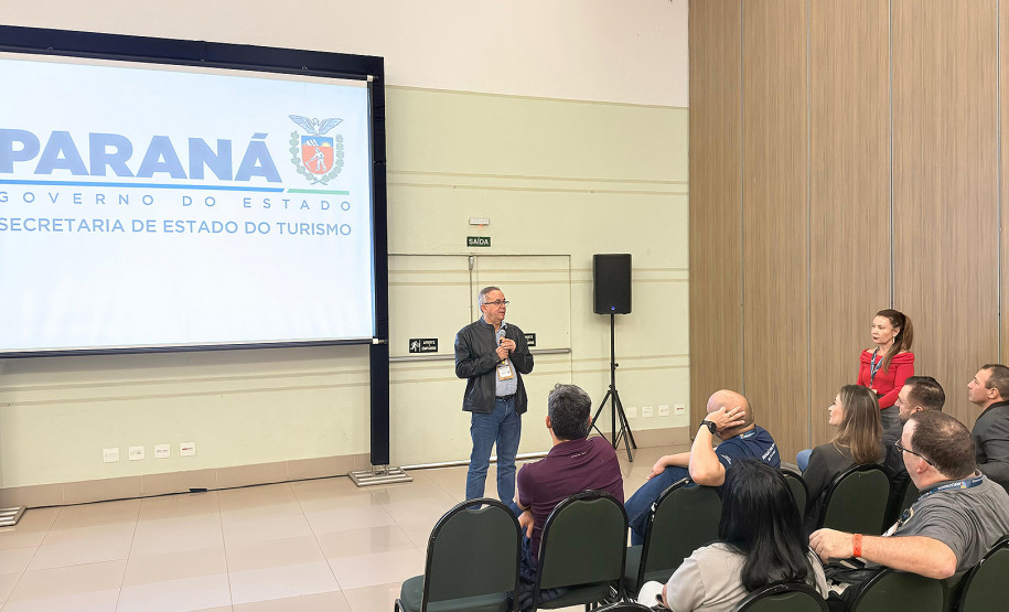 Estado reúne lideranças para fortalecer regionalização do turismo paranaense